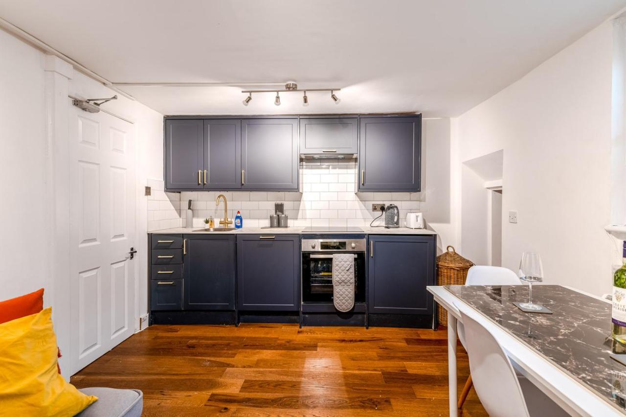 Modern One Bedroom Apartments In 브라이턴 외부 사진