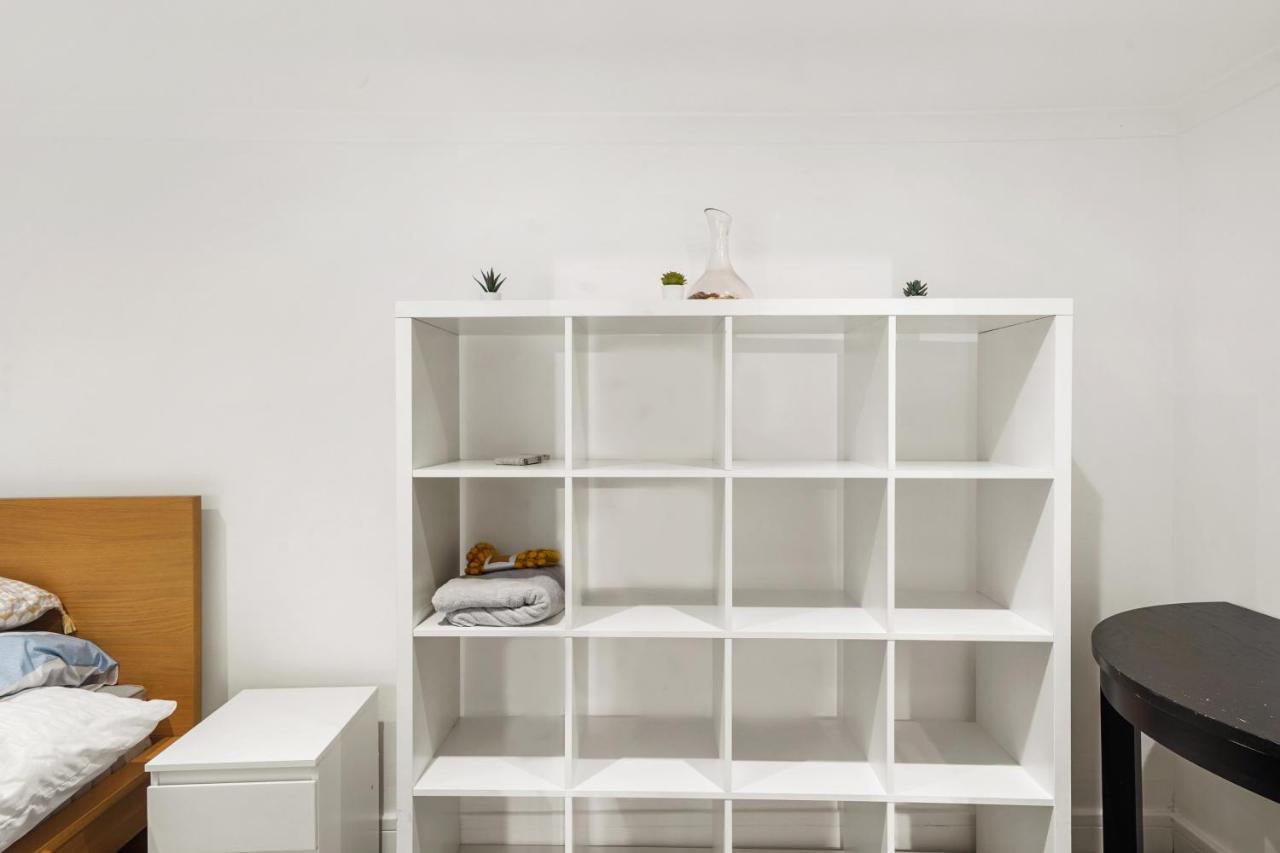 Modern One Bedroom Apartments In 브라이턴 외부 사진