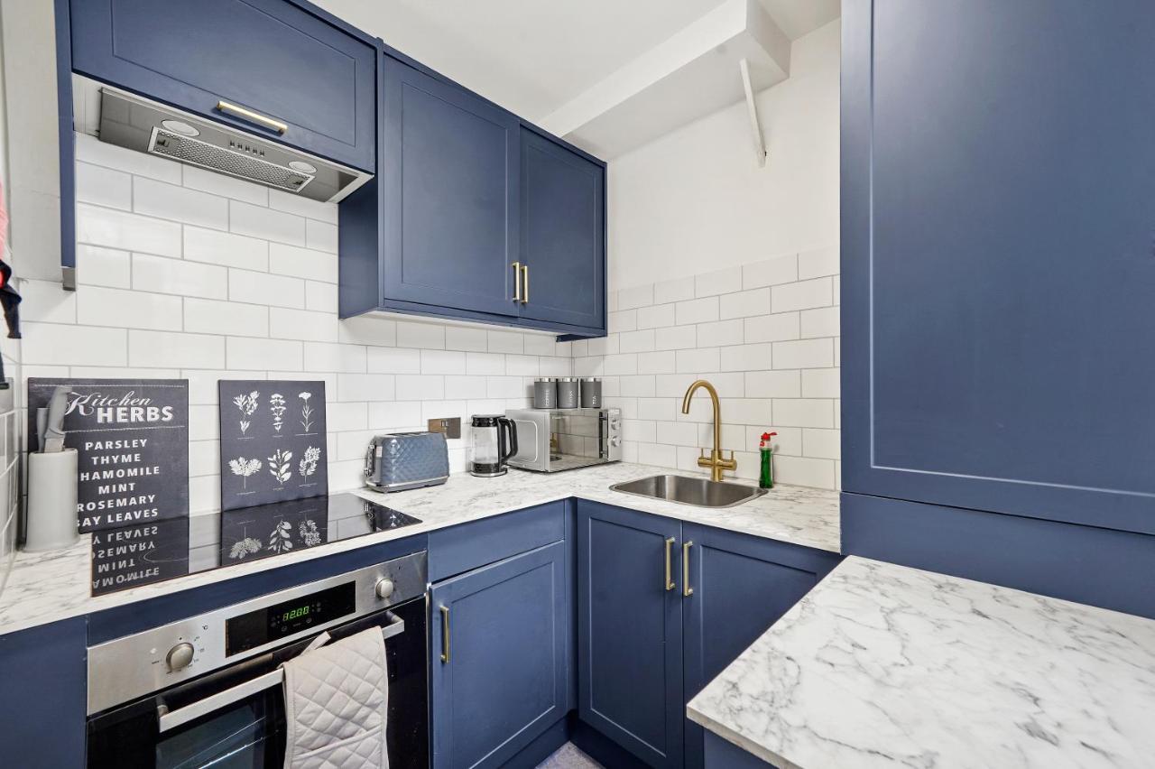 Modern One Bedroom Apartments In 브라이턴 외부 사진