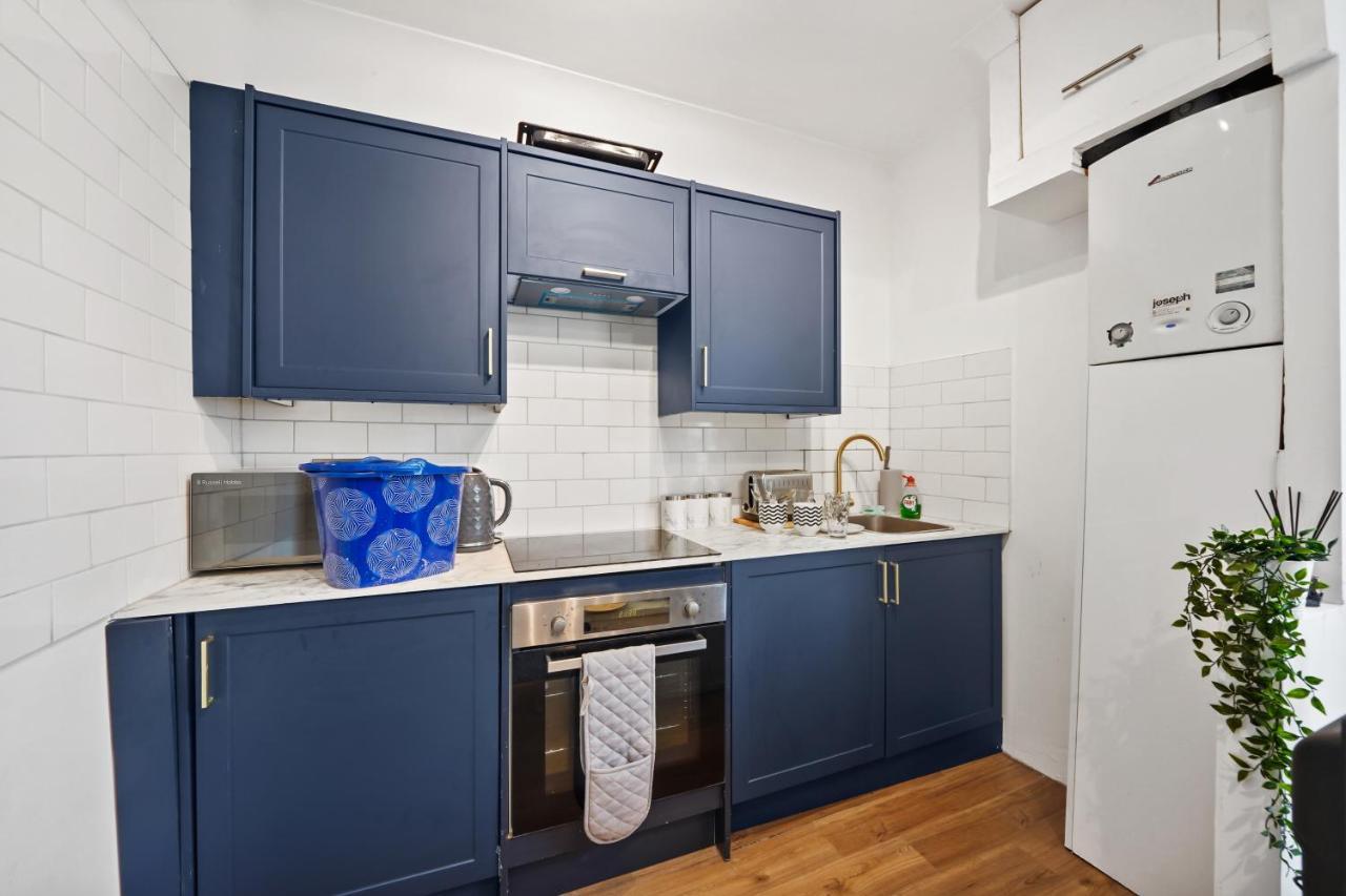 Modern One Bedroom Apartments In 브라이턴 외부 사진