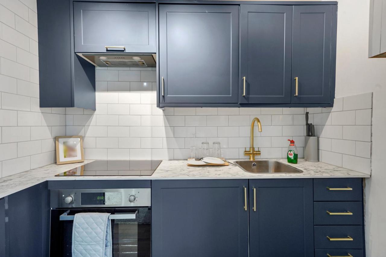 Modern One Bedroom Apartments In 브라이턴 외부 사진