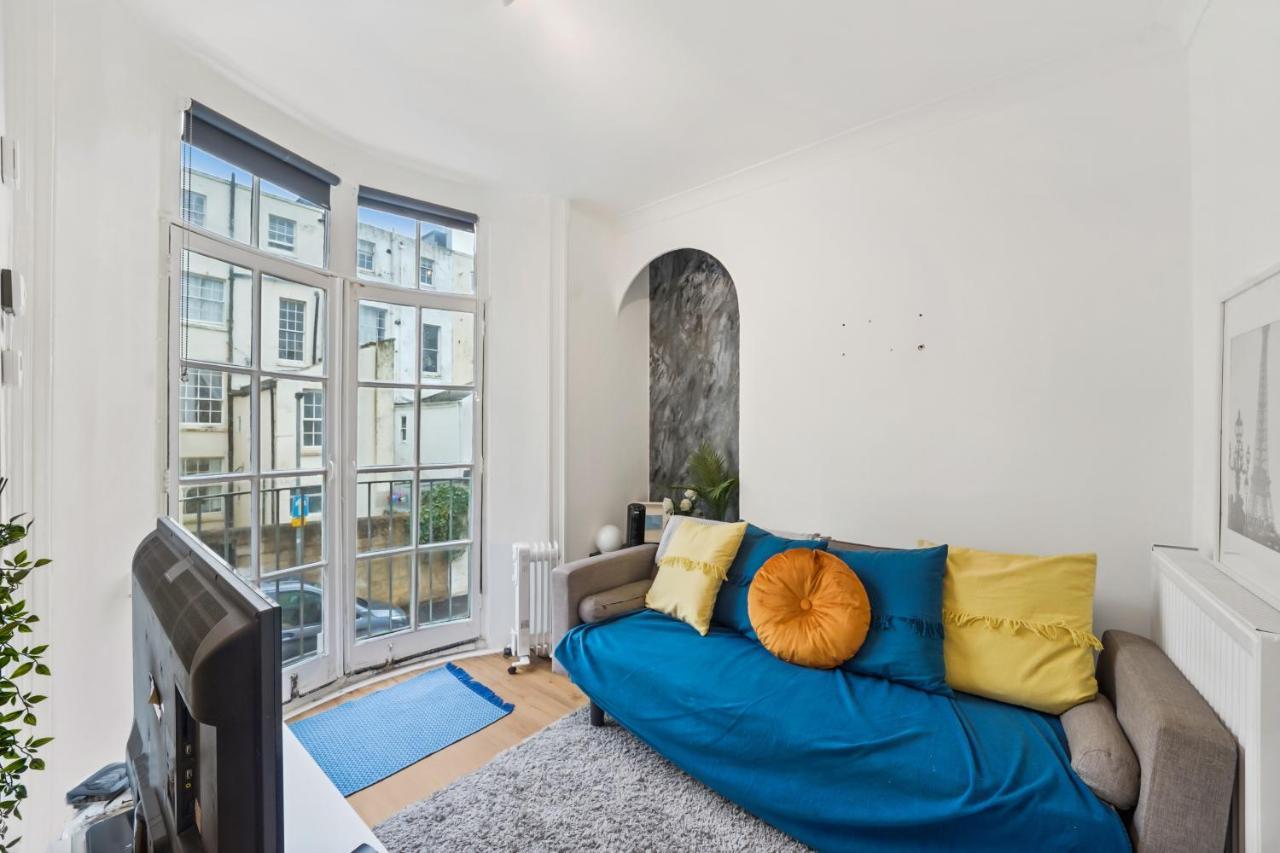 Modern One Bedroom Apartments In 브라이턴 외부 사진